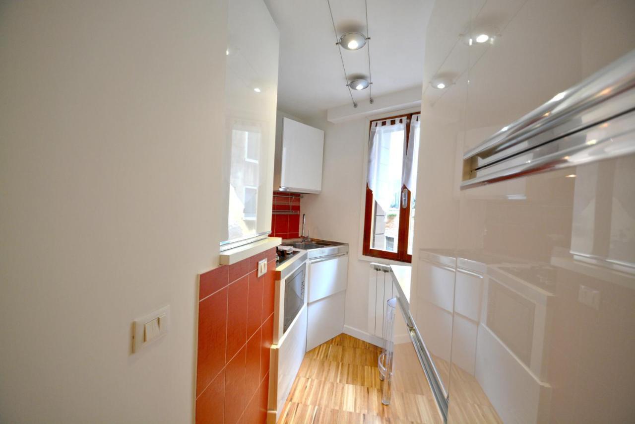 Ve.N.I.Ce Cera Ca'Amata Apartment เวนิส ภายนอก รูปภาพ